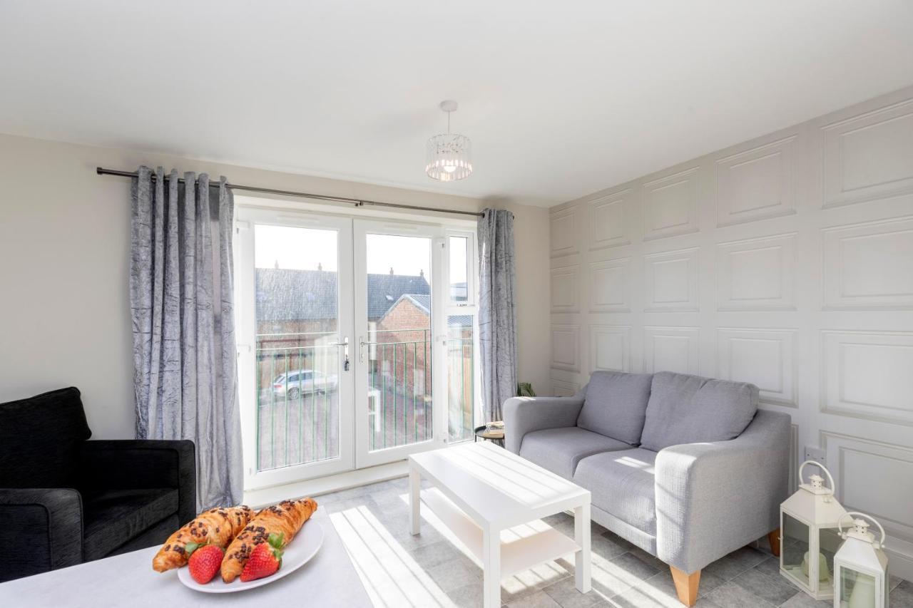 Avery House 1 - One Bedroom With Outdoor Terrace Darlington  Exterior photo